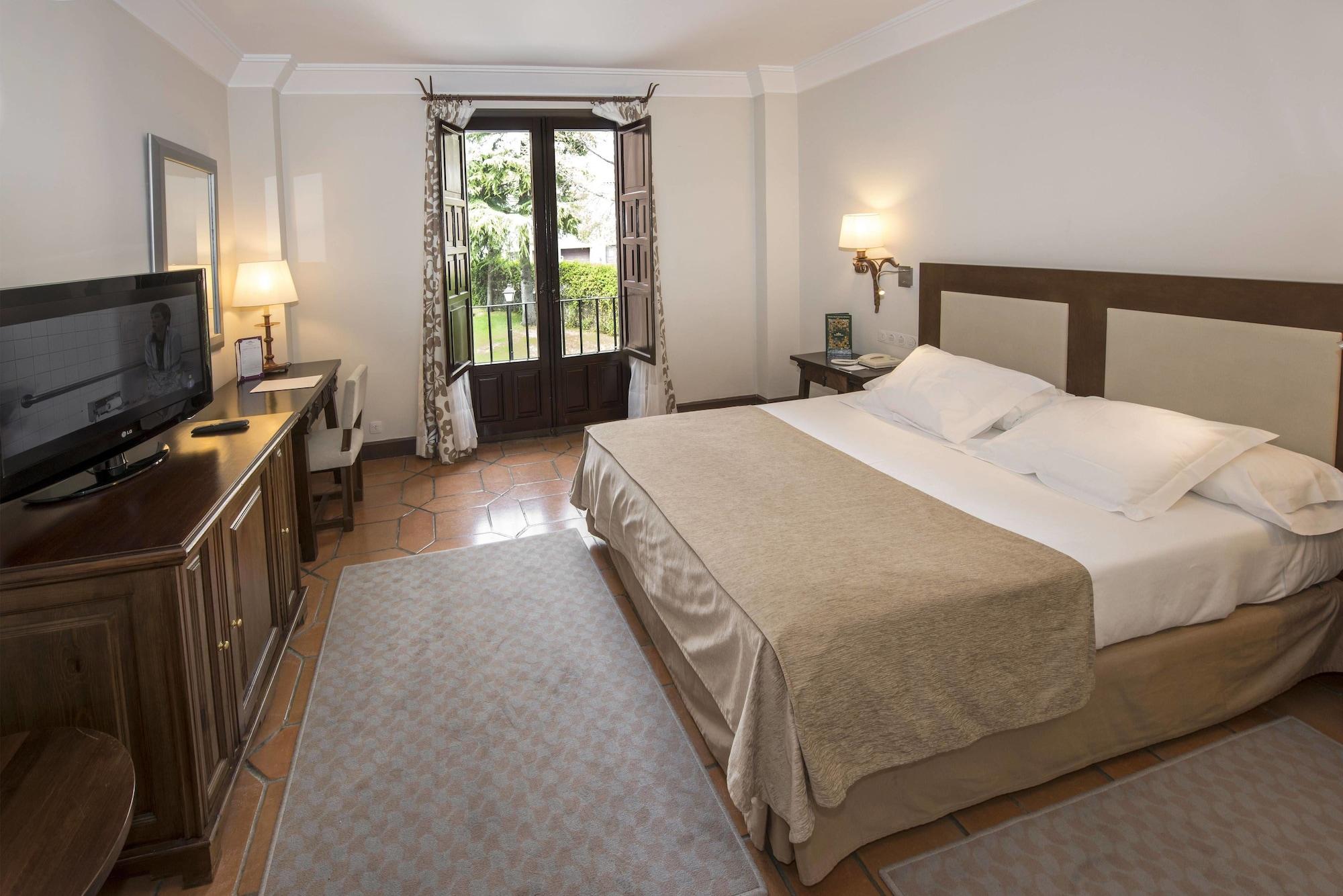 Parador De Ávila Екстериор снимка