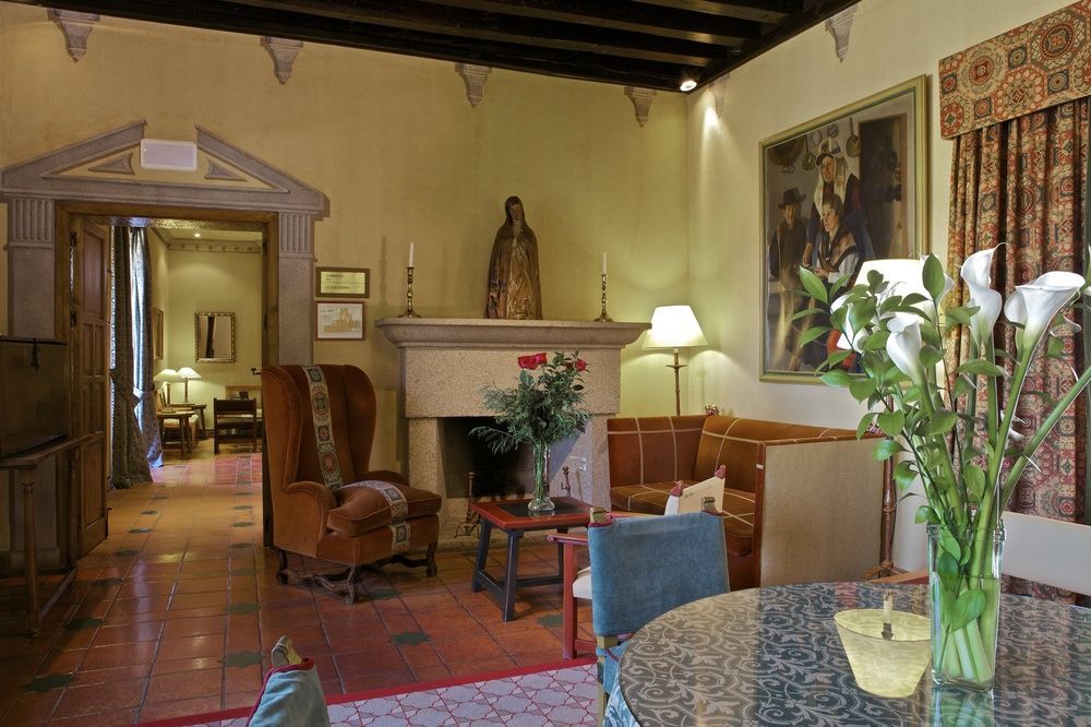 Parador De Ávila Екстериор снимка